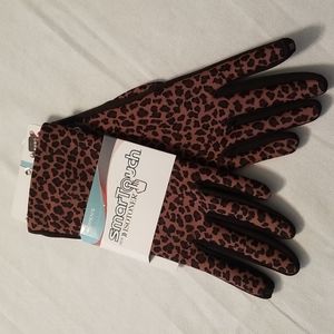 Women's Isotoner SmarTouch gloves